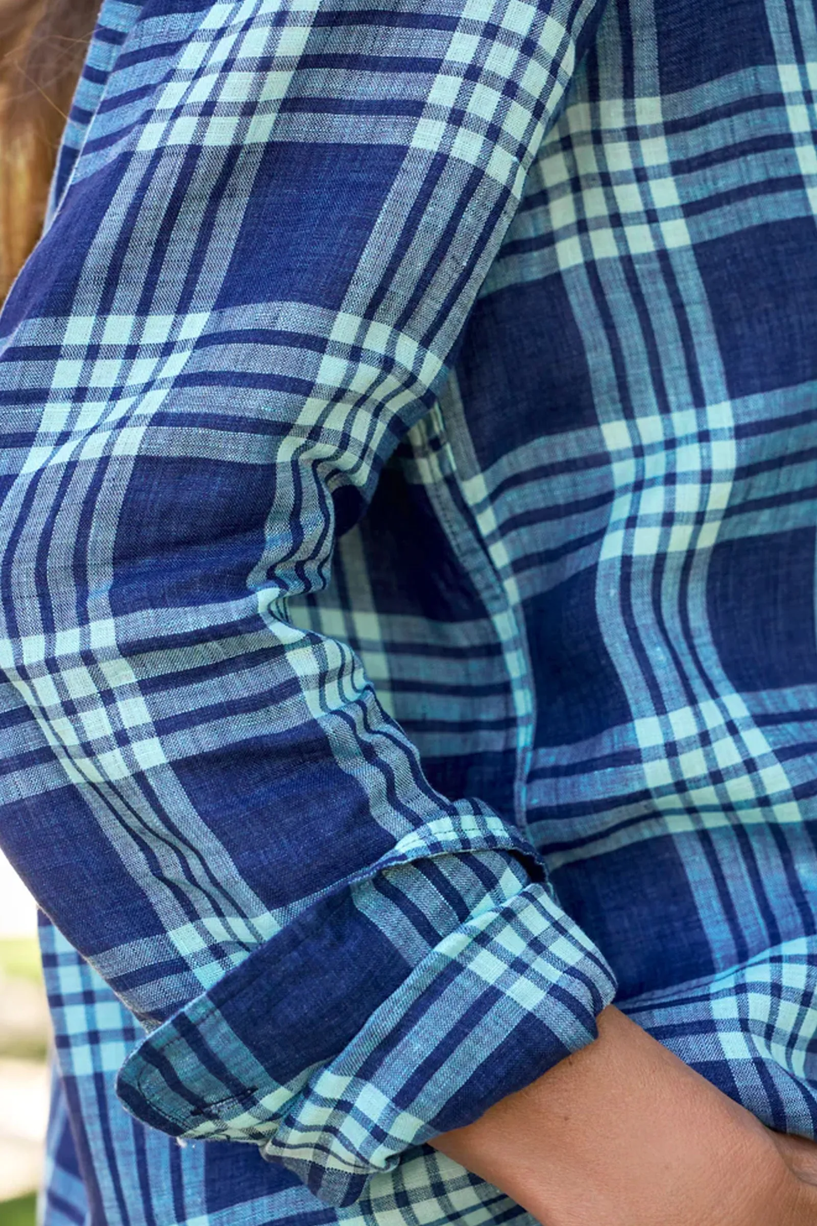 Frank and Eileen "Eileen" Button Up in Navy, Sea Foam Plaid