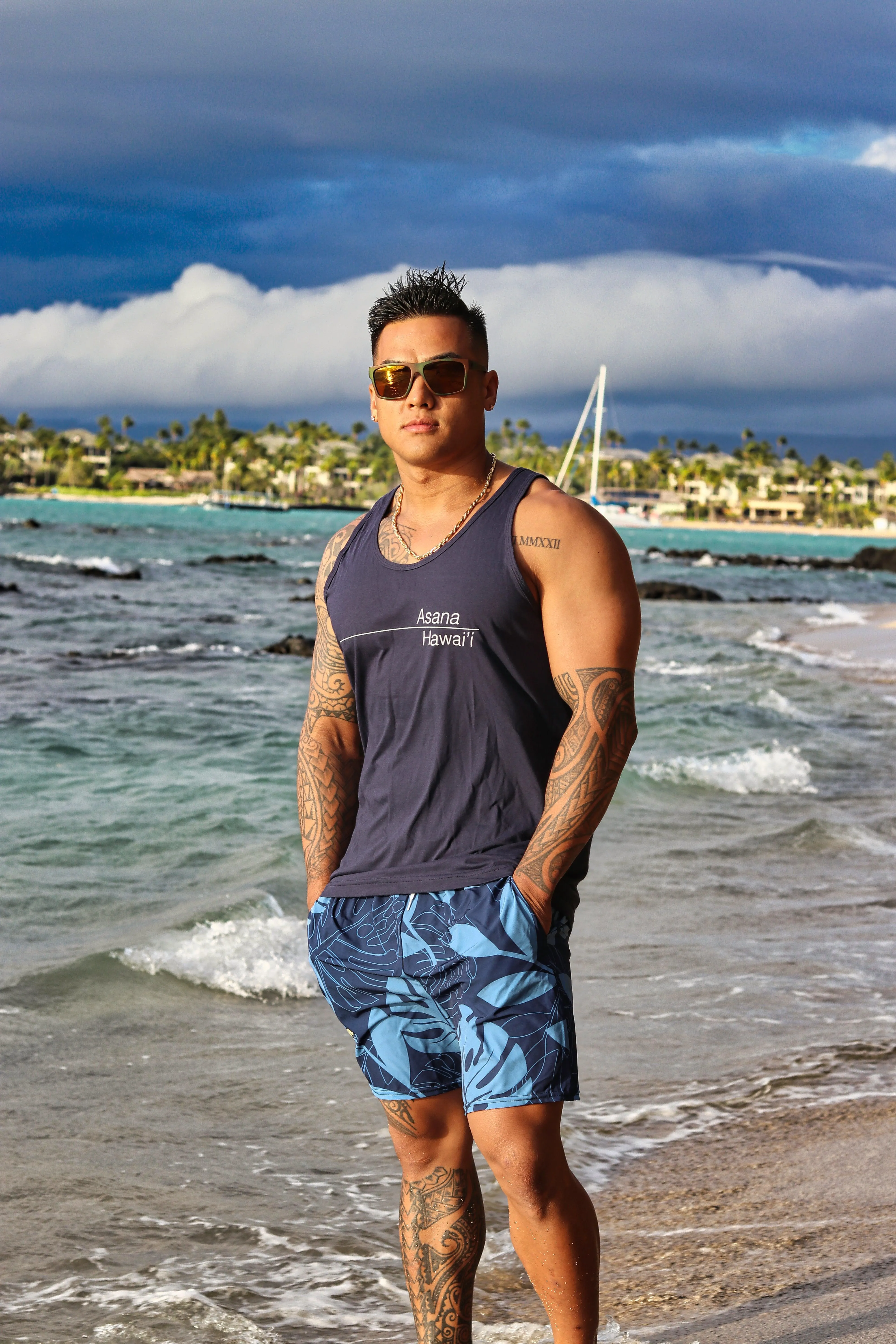 Hilo Canoe's Unisex Tank Top