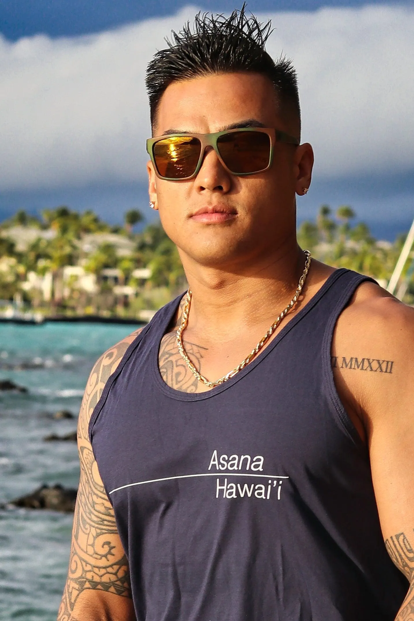 Hilo Canoe's Unisex Tank Top