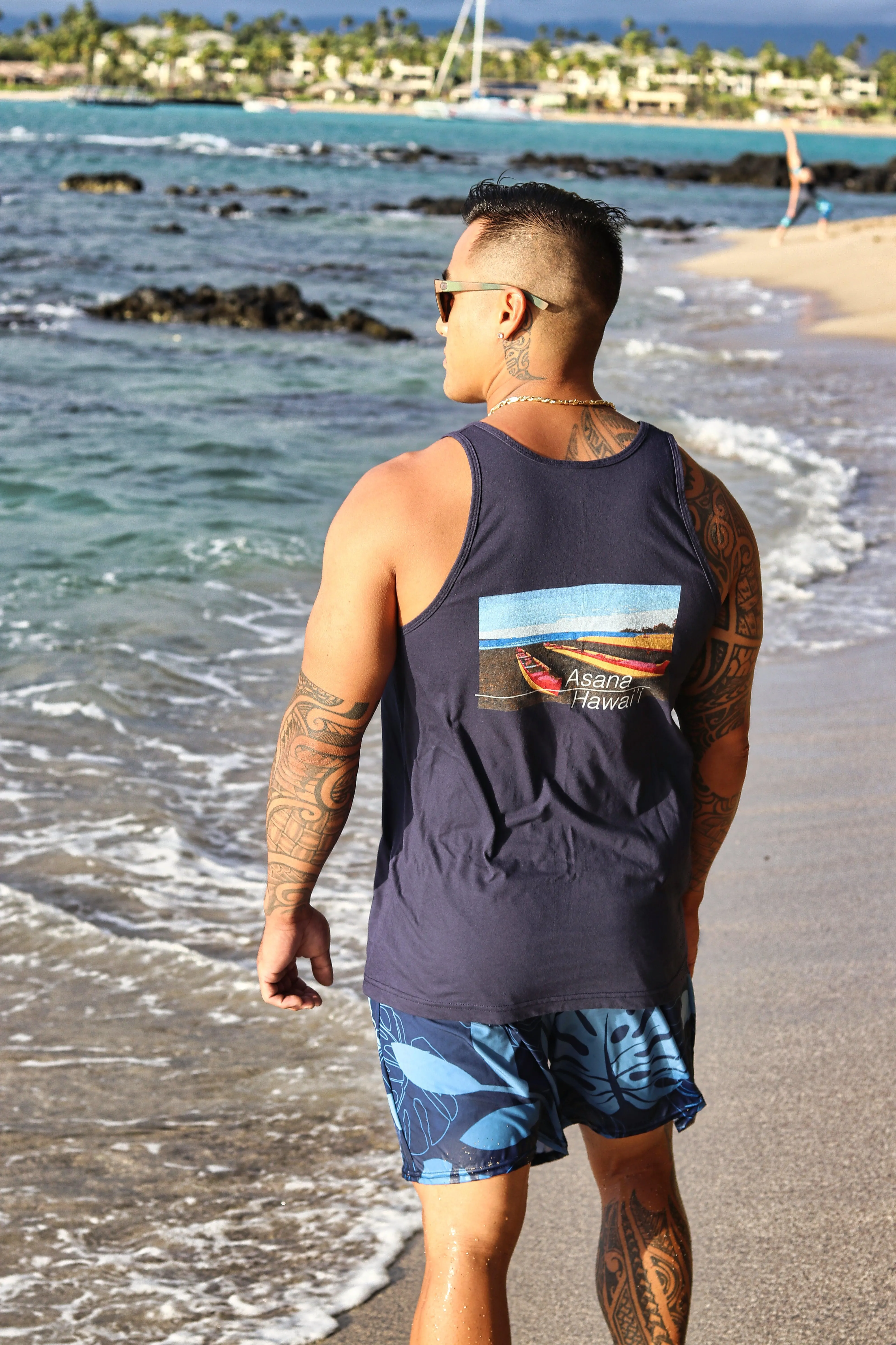 Hilo Canoe's Unisex Tank Top