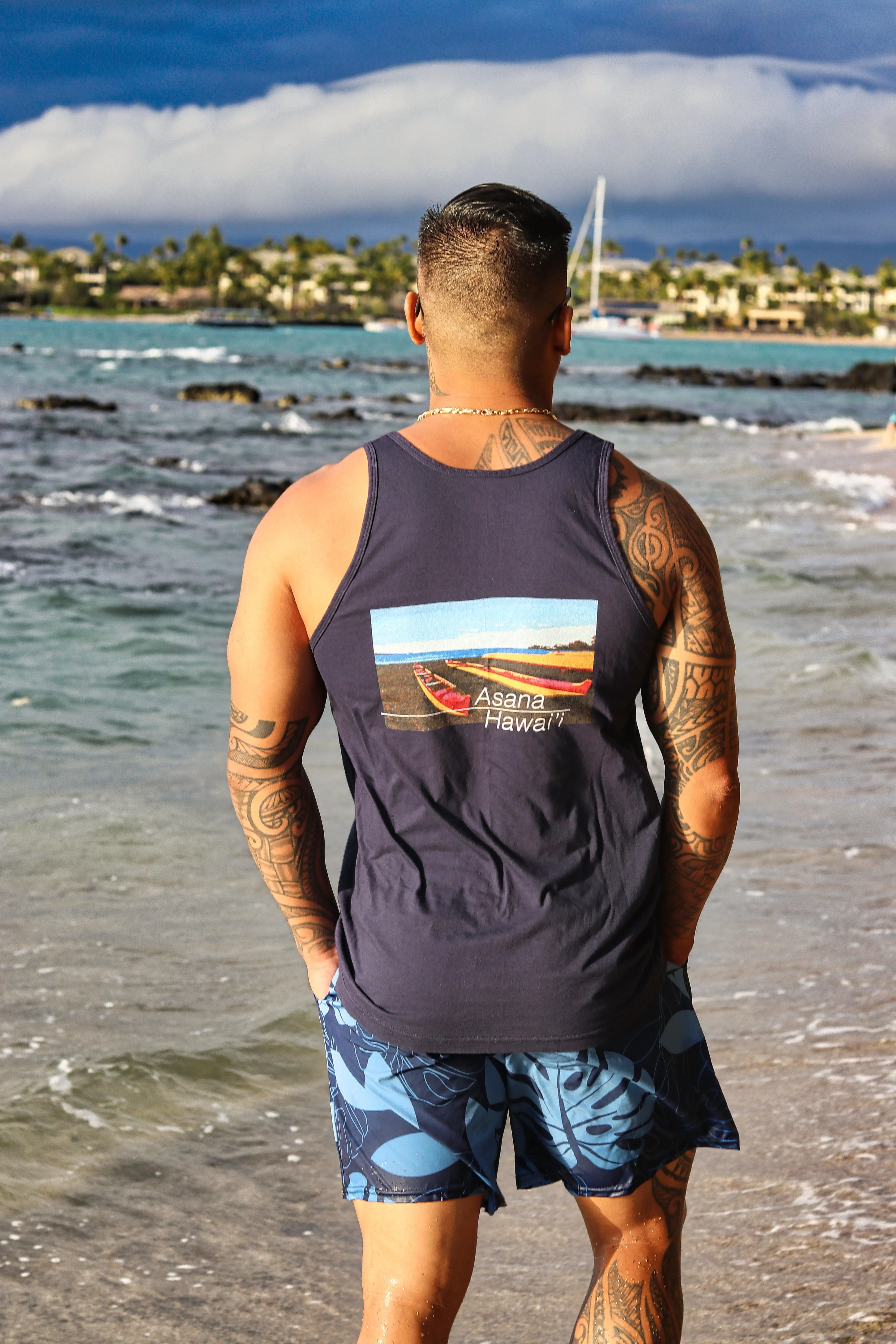 Hilo Canoe's Unisex Tank Top