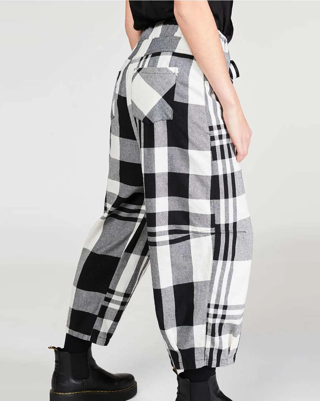 Madras Plaid Drawstring Sweatpant