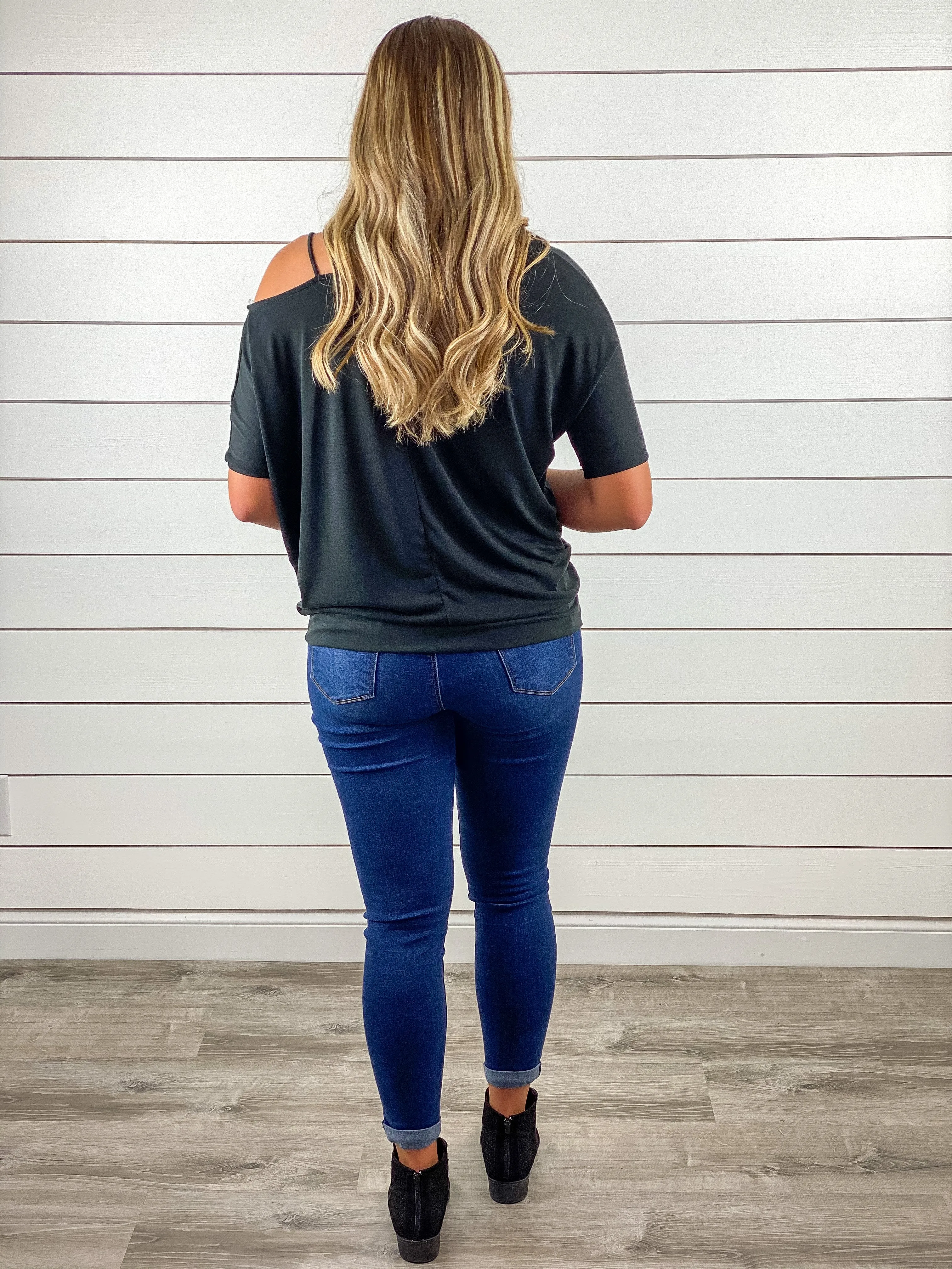 Make a Move Top - Black
