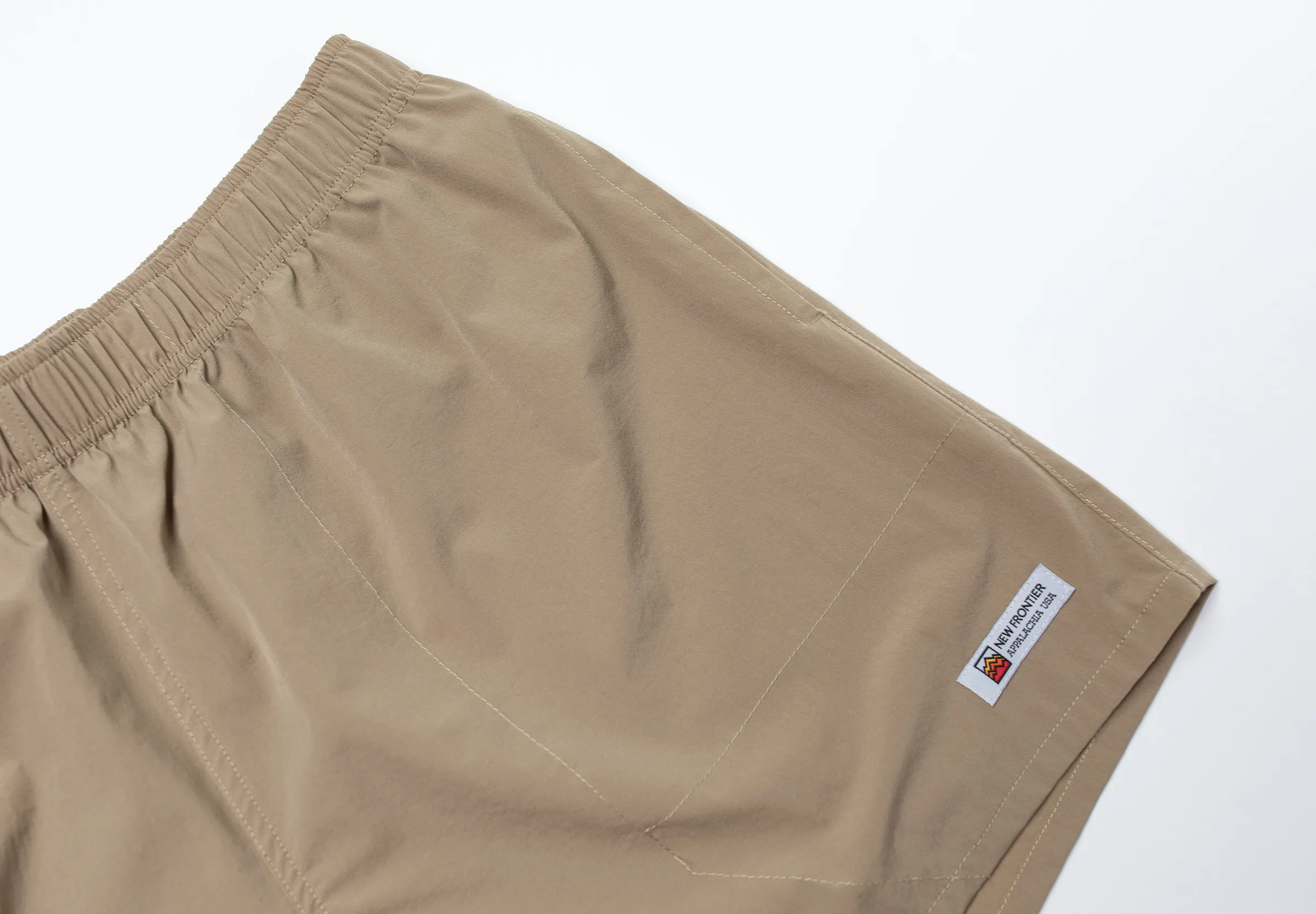 Men’s Journey Tech 5" Short (Sahara)