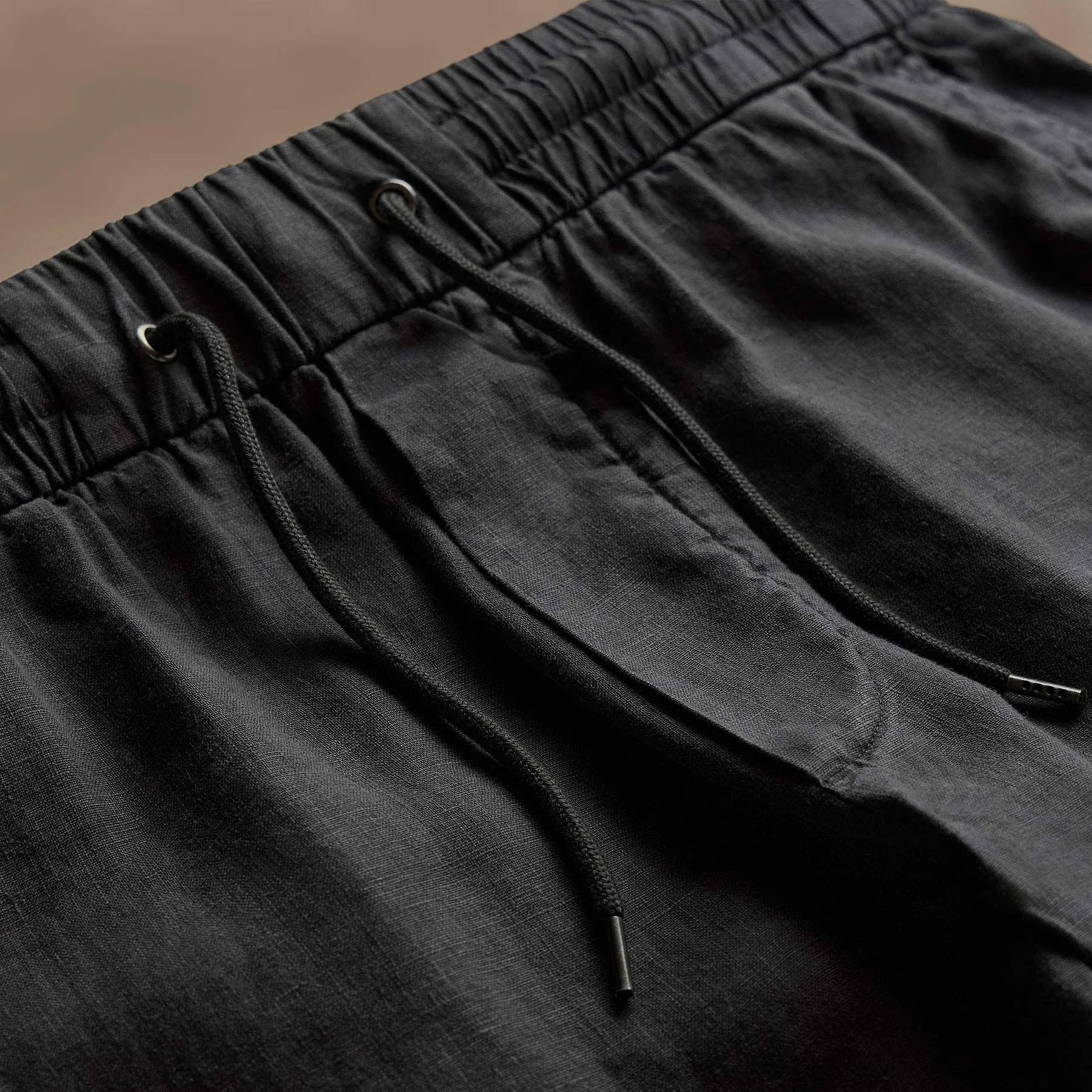 Relaxed Fit Linen Short - Magma Pigment
