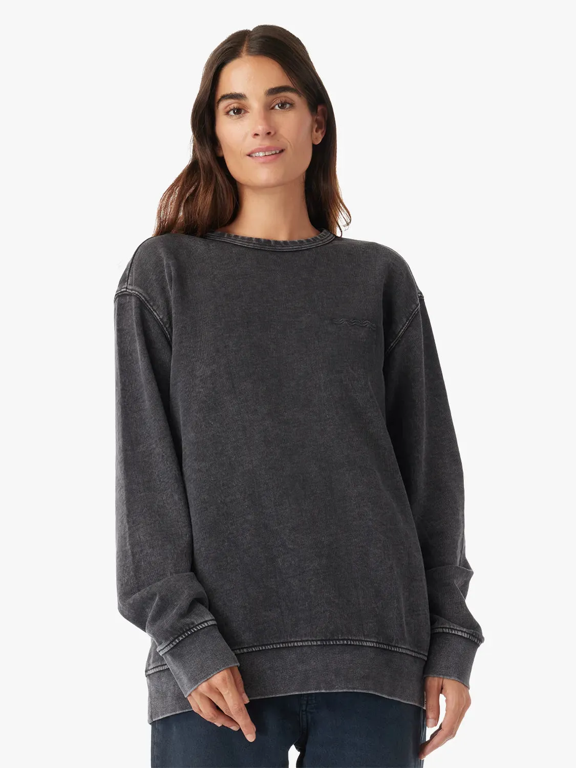 Saltaire Crewneck | Black