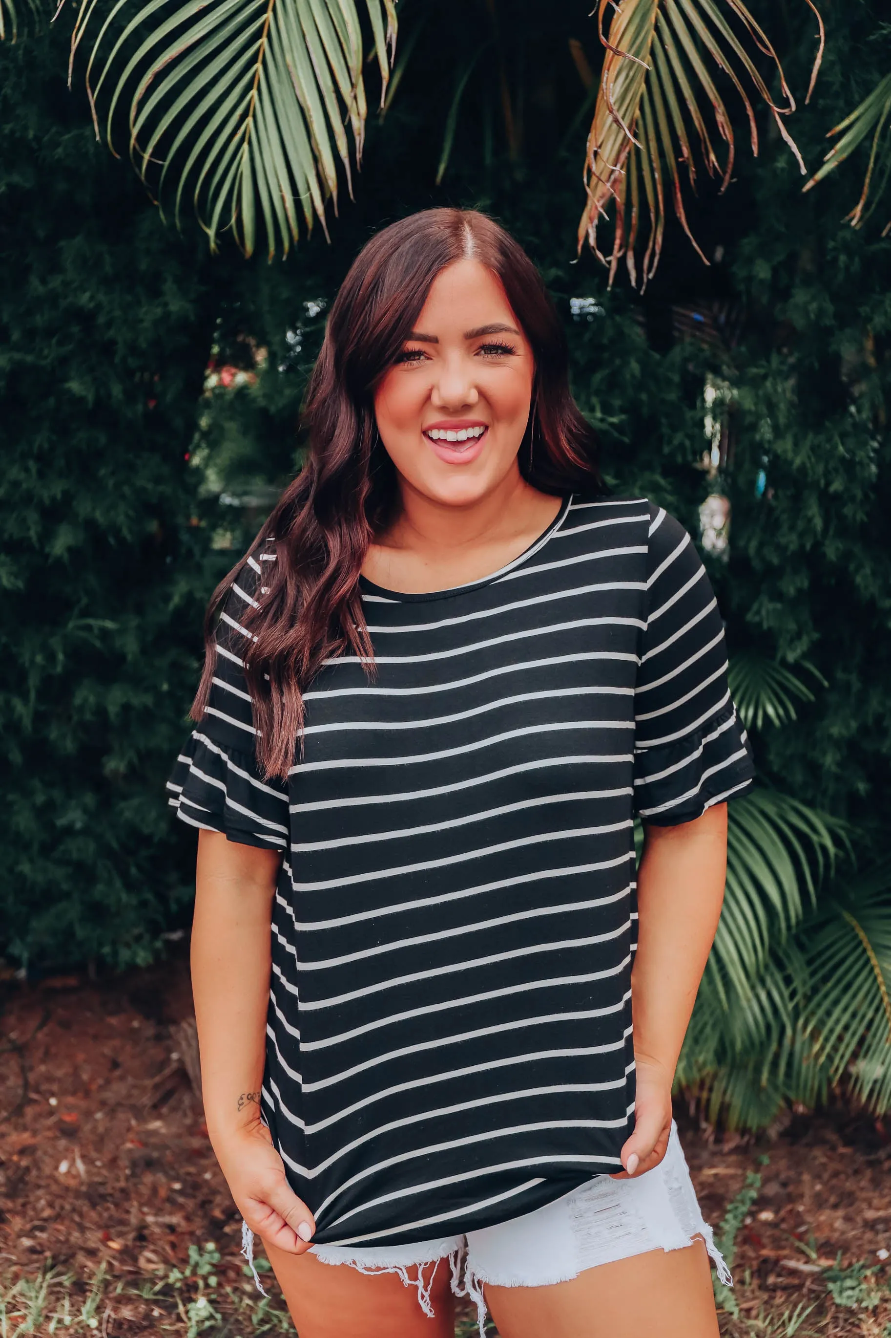Summer Ruffle Sleeve Top - Black/Ivory
